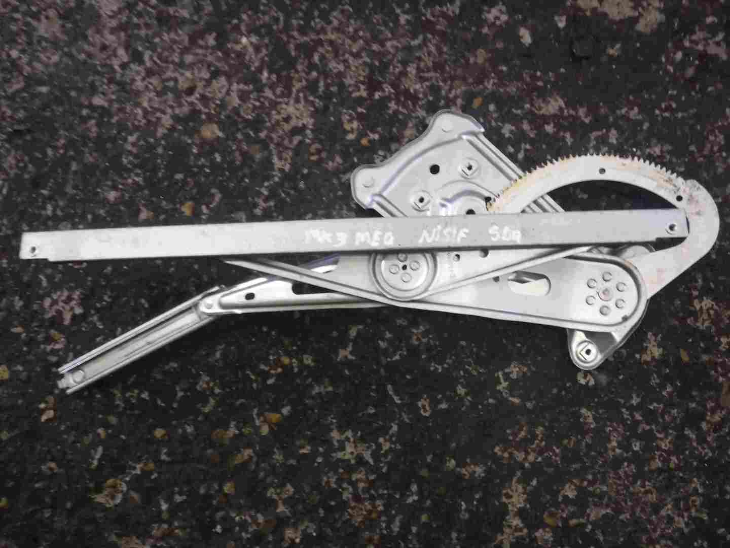 Renault Megane 2008-2014 Passenger NSF Front Window Regulator 5dr