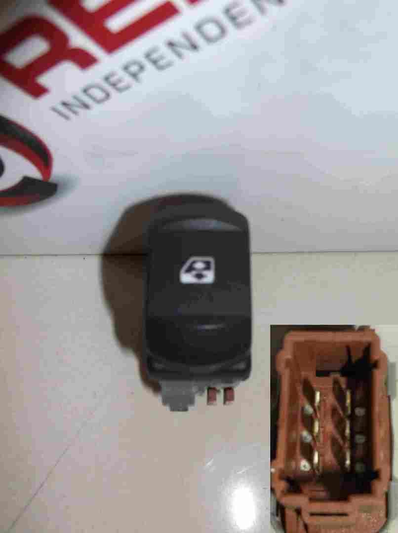Renault Megane Convertible 2002-2008 Drivers OS NS Rear Electric Window Switch