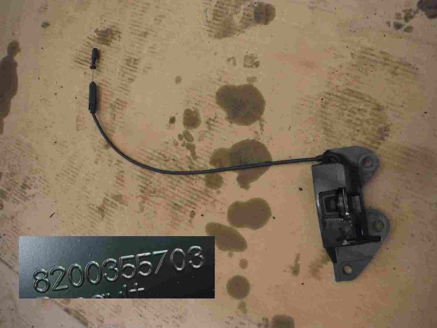 Renault Megane Convertible 2002-2008 Drivers OSR Rear Roof Catch Lock Mechanism