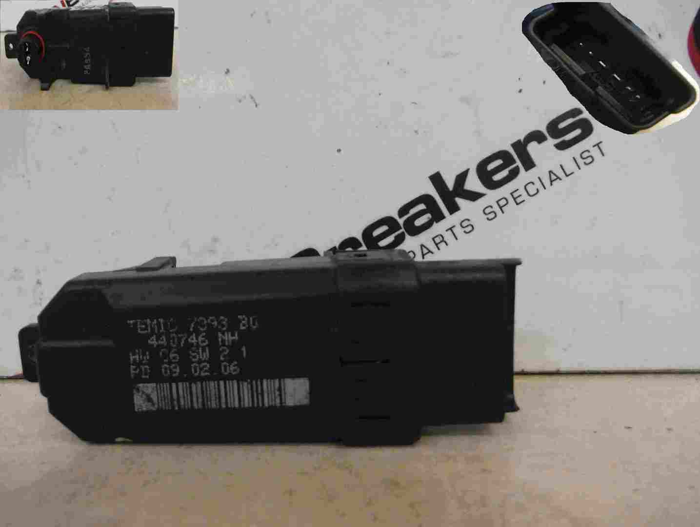 Renault Megane Convertible 2002-2008 Passenger NSR Rear Window Motor Module 6pin