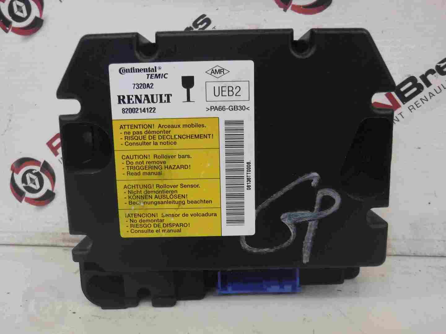 Renault Megane Convertible 2002-2008 Rear Headrest Airbag Control ECU Module