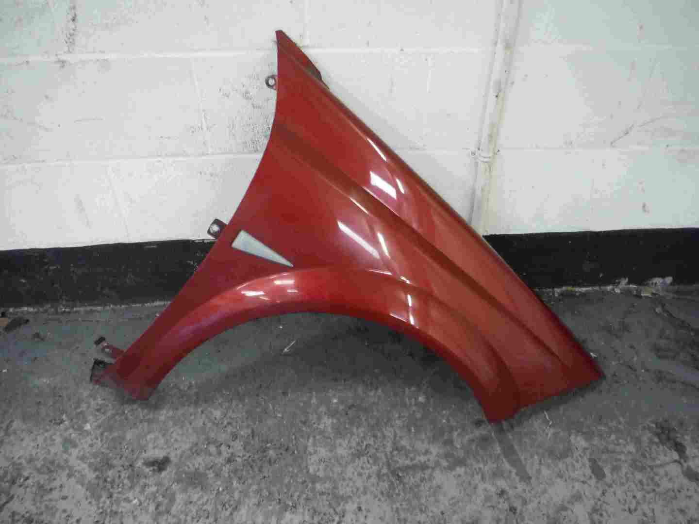 Renault Megane Convertible 2002-2008 Drivers OS Wing Red TEB76