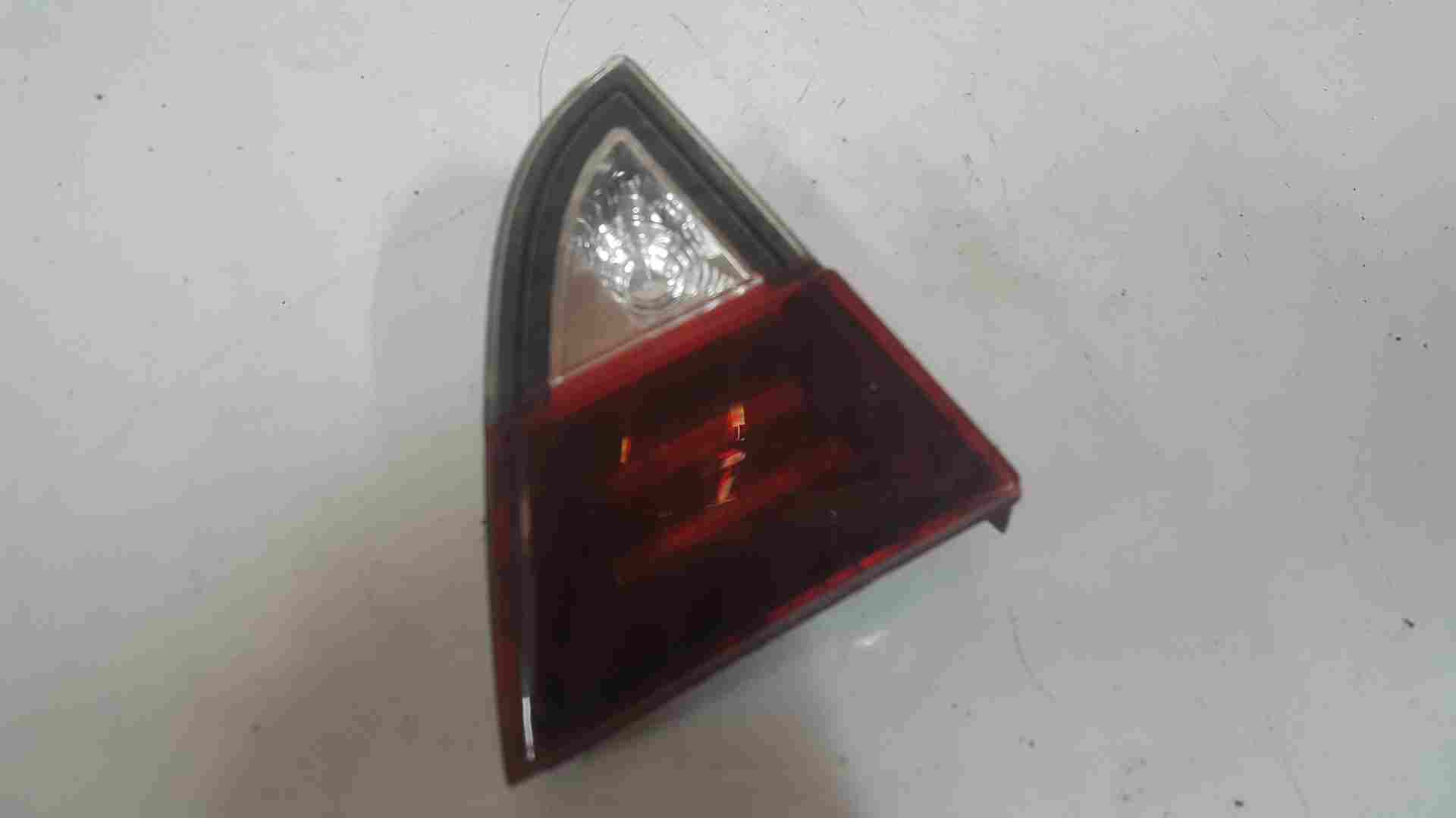 Thumb 3 Renault Megane Convertible MK3 2008-2014 Passenger NSR Rear Light Inner