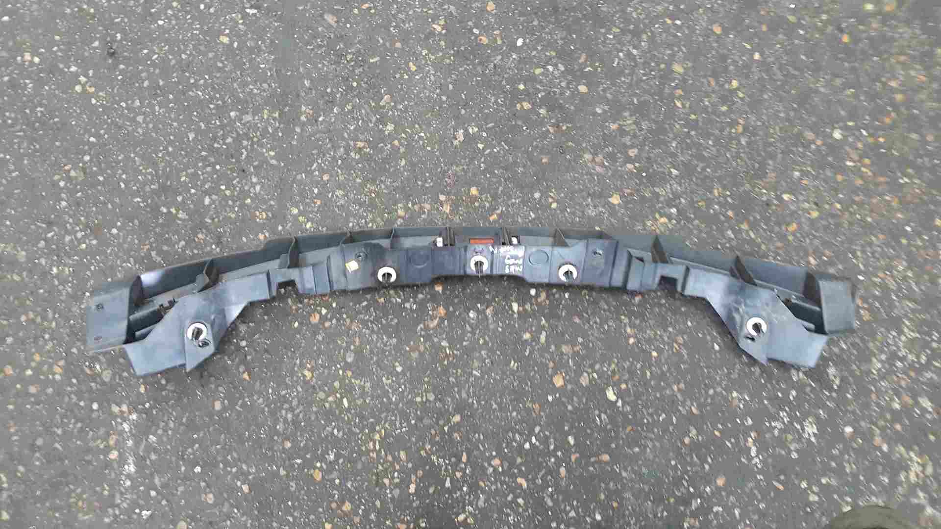 Thumb 4 Renault Megane Coupe MK3 2008-2012 Rear Bumper Bracket Plastic + Sensor