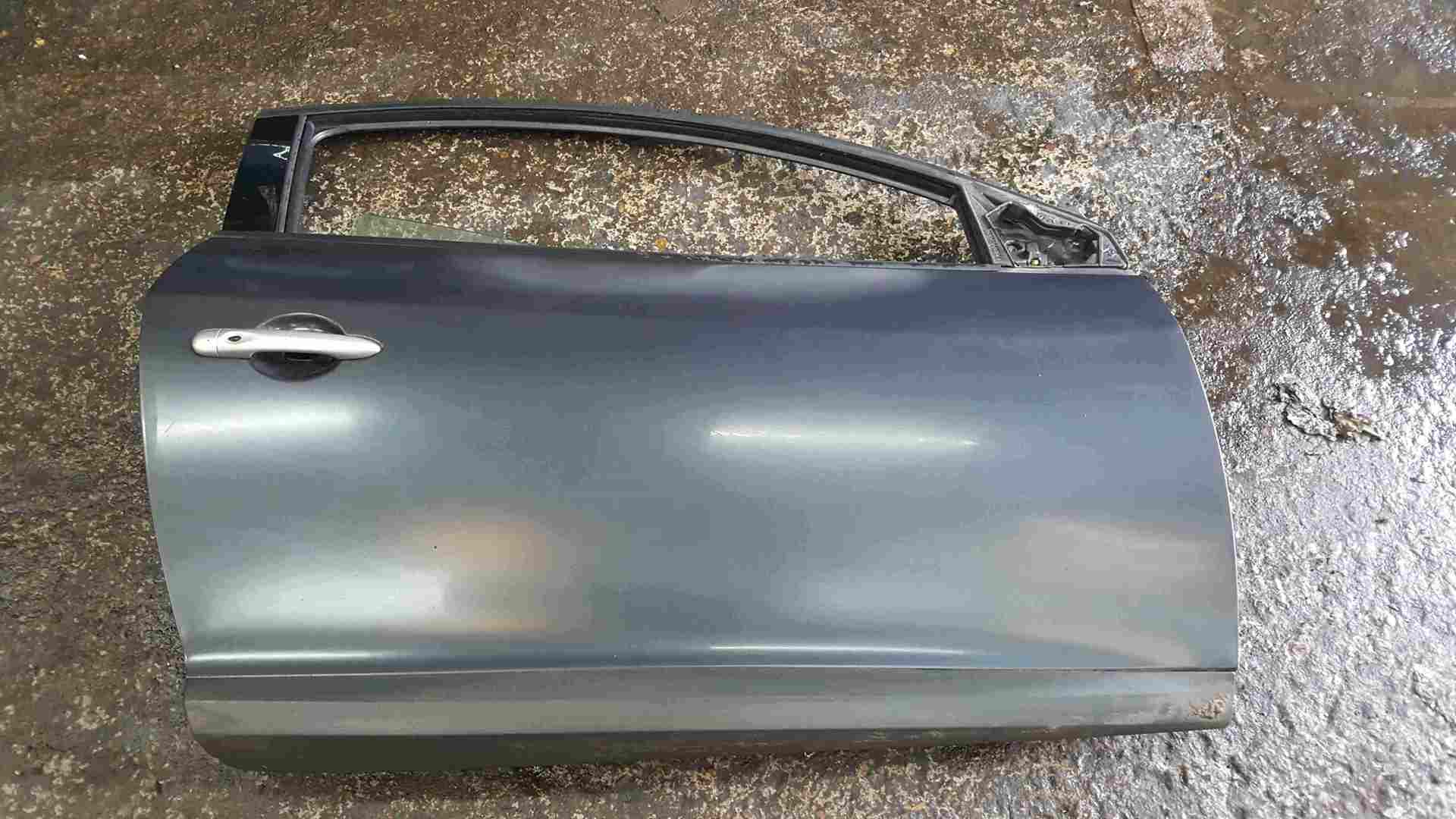 Renault Megane Coupe MK3 2008-2014 Drivers OSF Front Door Grey TEB66 3dr