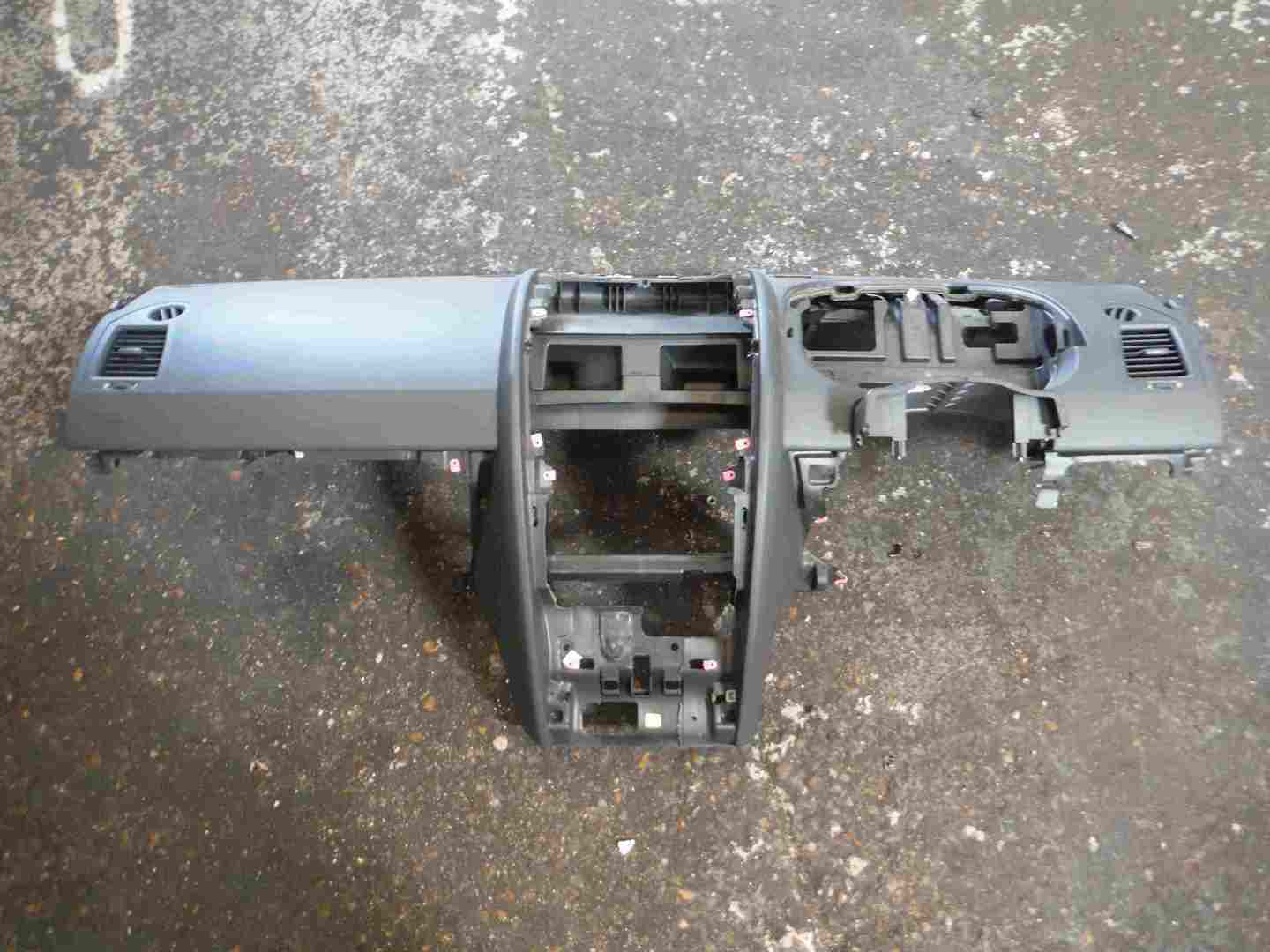 Renault Megane Estate 2002-2008 Main Dashboard