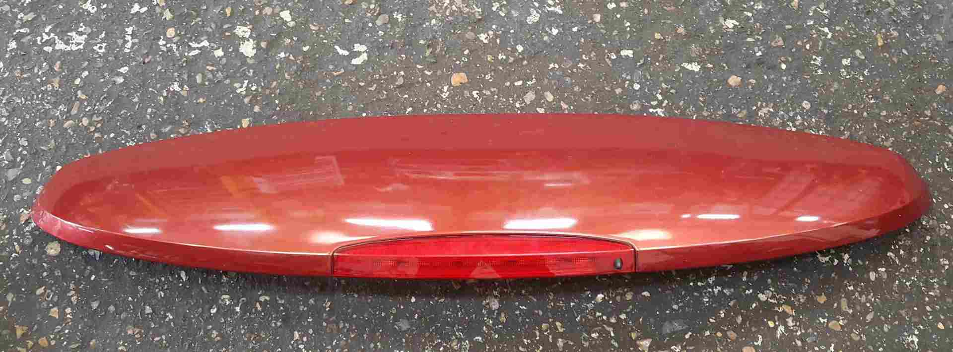 Thumb 2 Renault Megane Estate 2002-2008 Rear Tailgate Boot Spoiler Red TEB76 8200200536