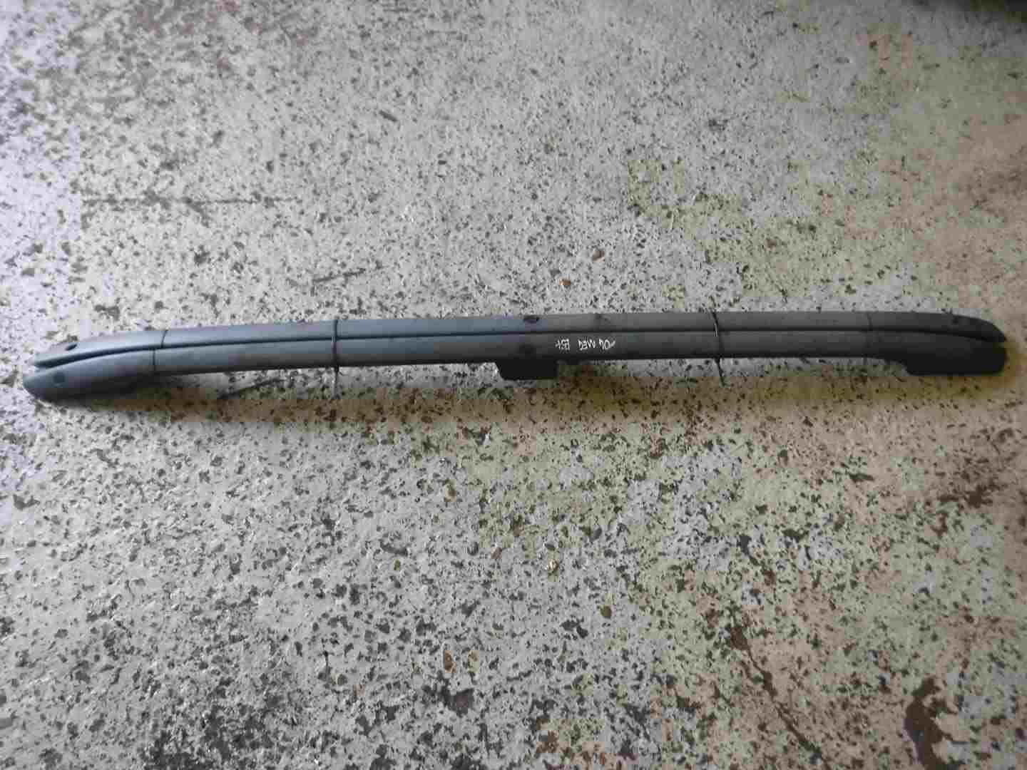 Renault Megane Estate 2002-2008 Roof Rack Bars