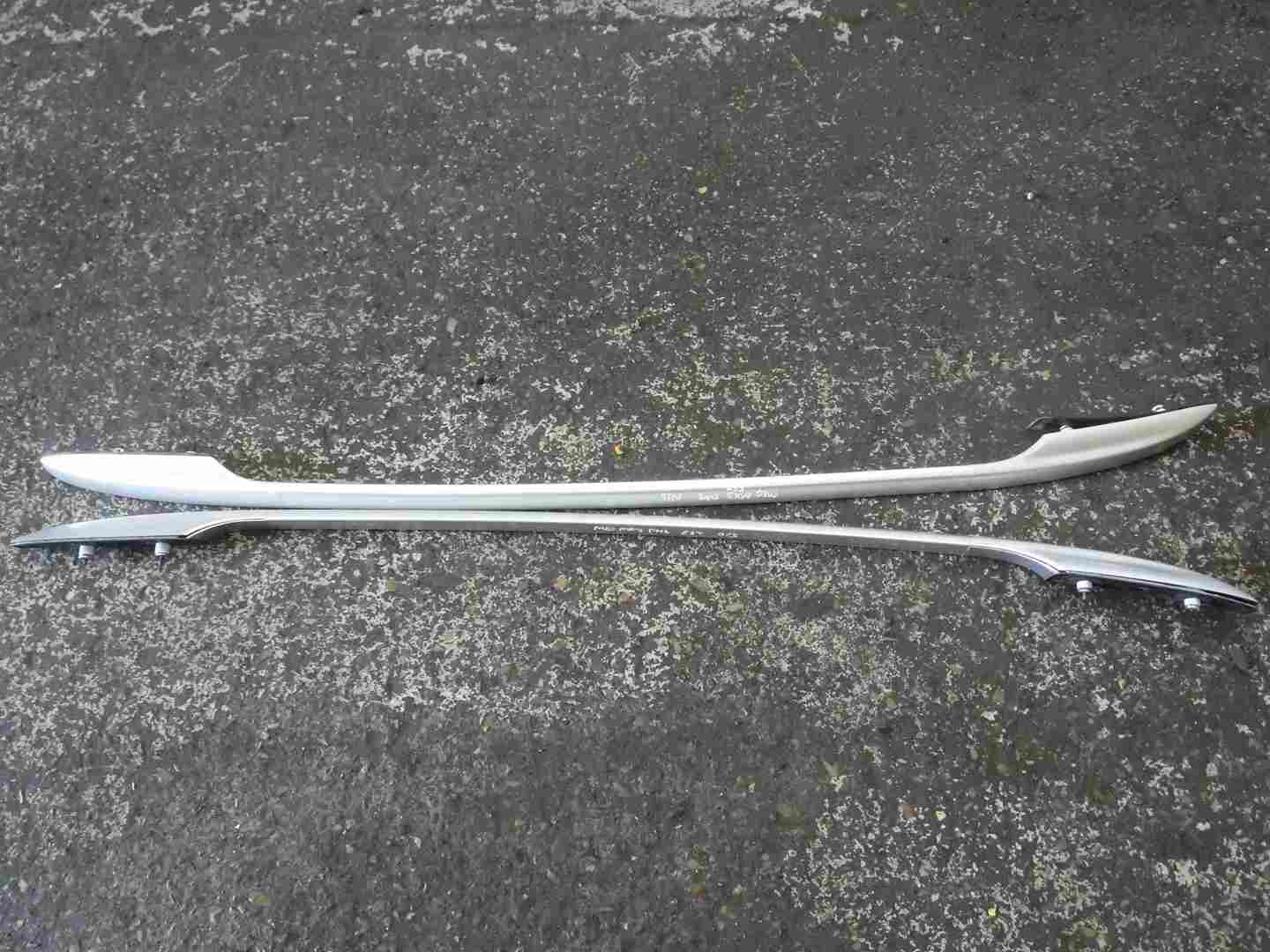 Renault Megane Estate 2008-2014 Roof Rack Bars Silver