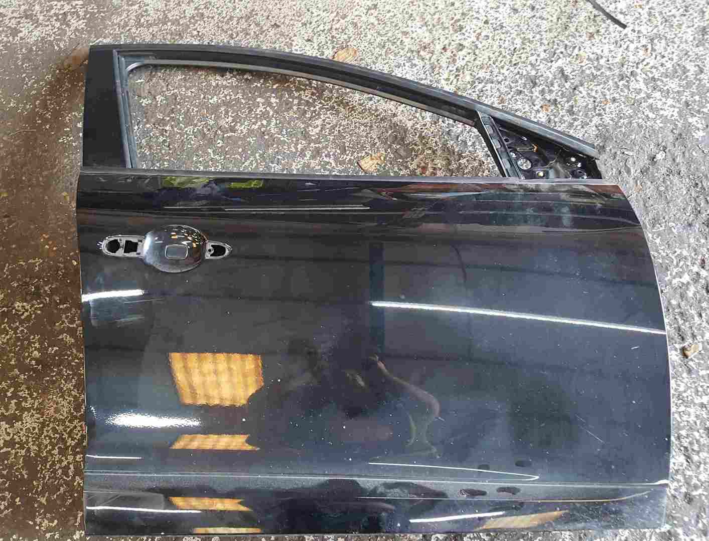 Thumb 2 Renault Megane Estate MK3 2008-2014 Drivers OSF Front Door Black TEGNE