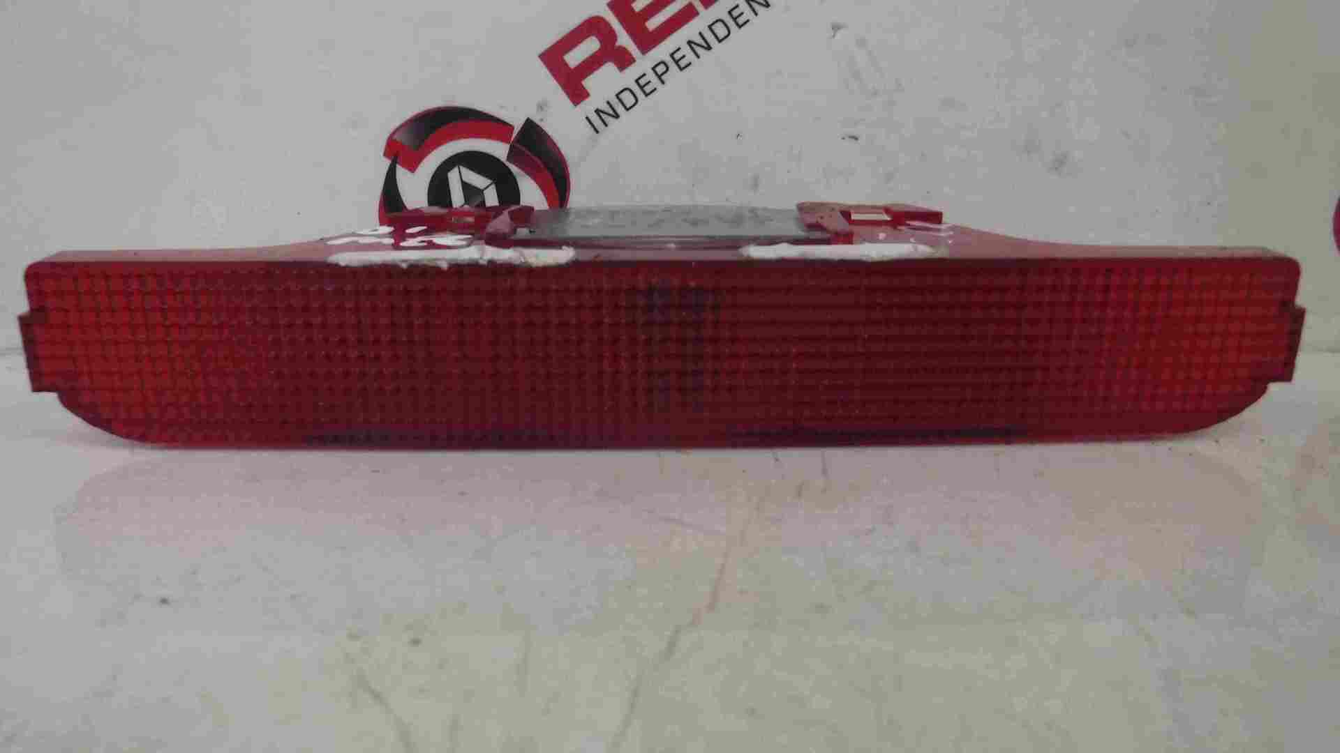Renault Megane Hatchback 1999-2002 Boot Tailgate High Level Brake Light
