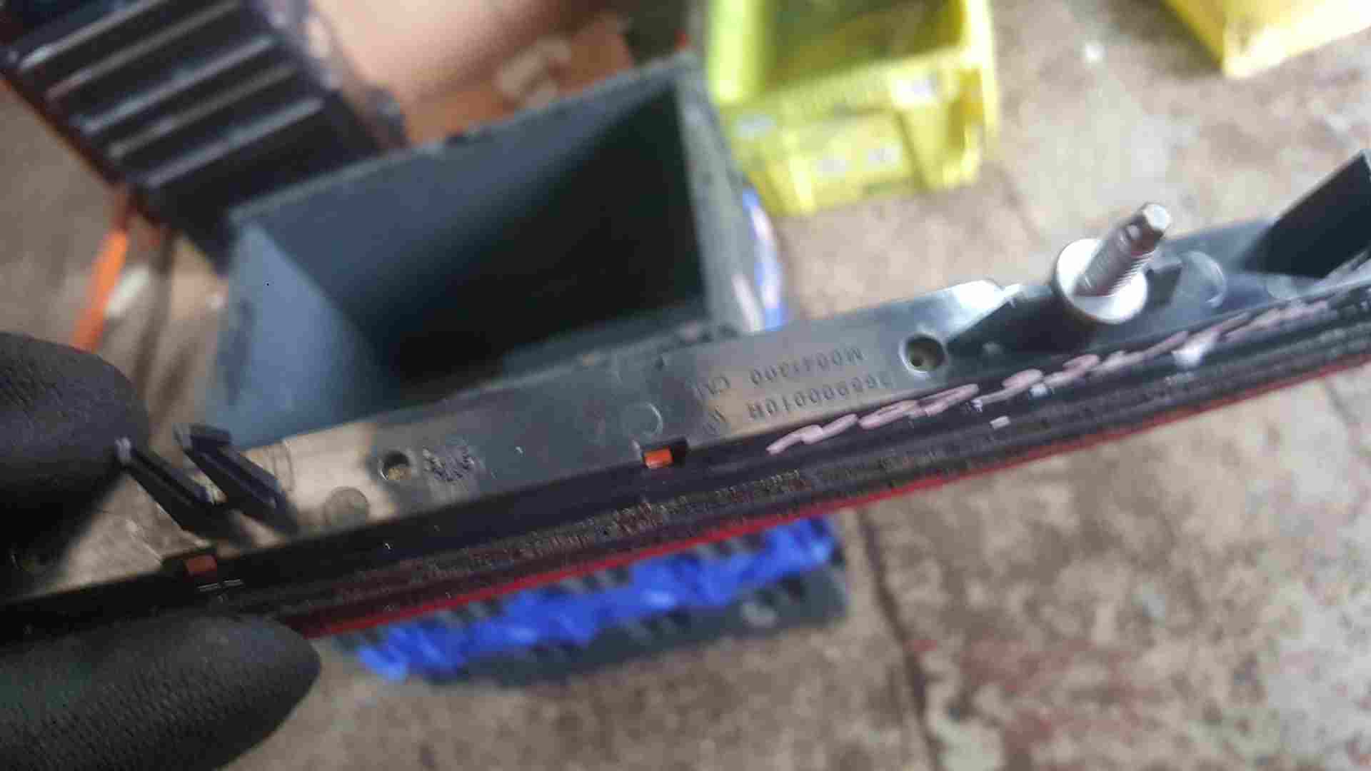 Thumb 3 Renault Megane Hatchback MK3 2008-2012 High Level Brake Light 265900010R