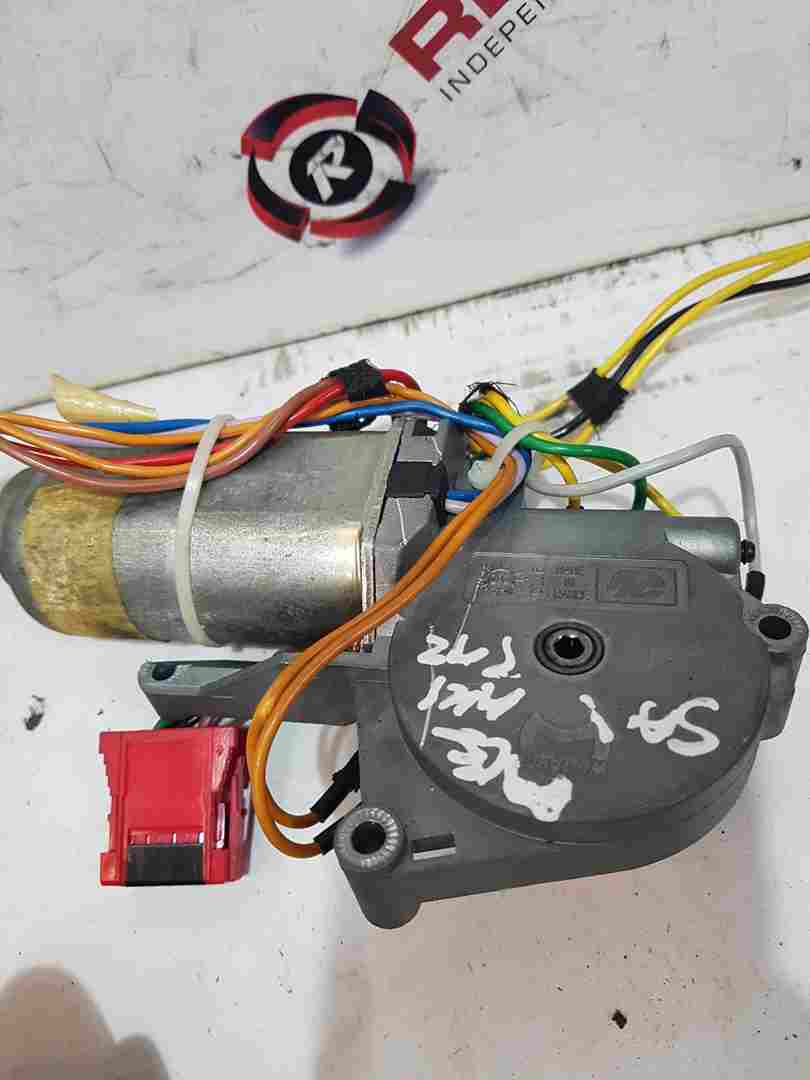 Thumb 2 Renault Megane MK1 1999-2002 SUN Roof Motor Sunroof 