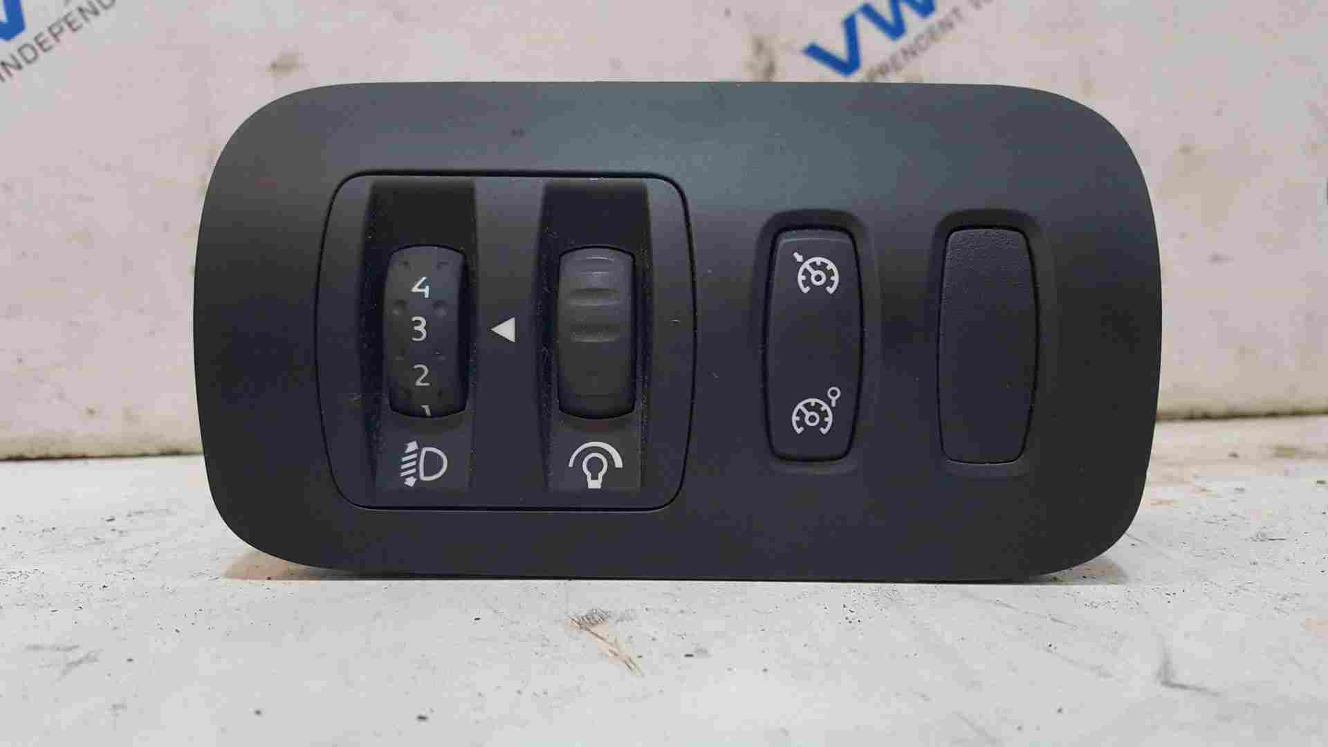 Renault Megane MK2 2002-2006 Cruise Control Button Switches Headlight Dial