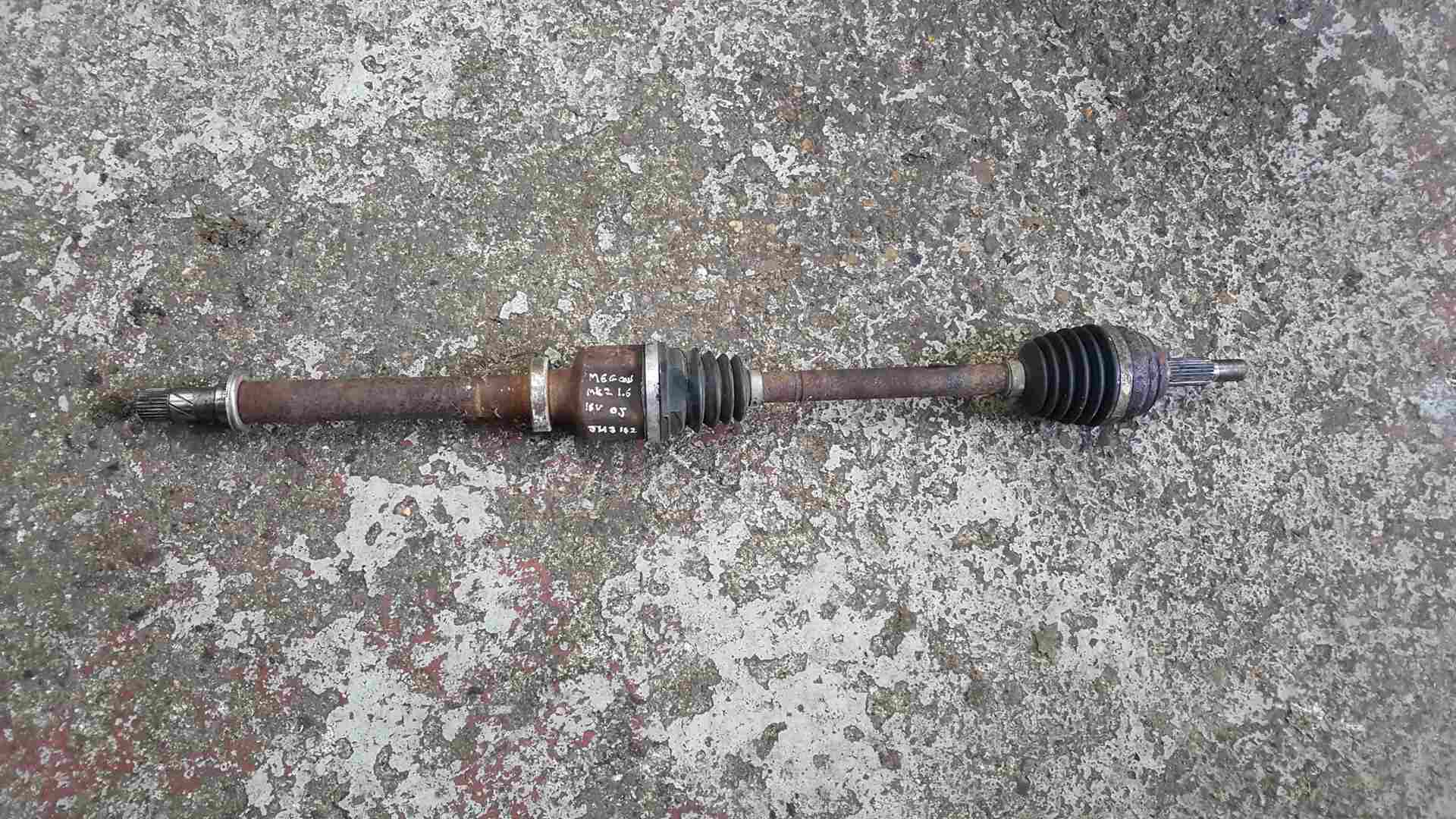 Thumb 2 Renault Megane MK2 2002-2008 1.6 16v Drivers OSF Front Driveshaft