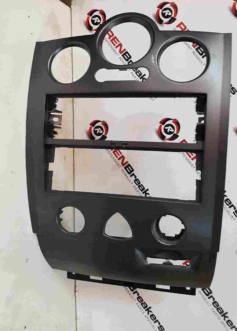 Renault Megane MK2 2002-2008 Dashboard Trim Centre Trim Surround