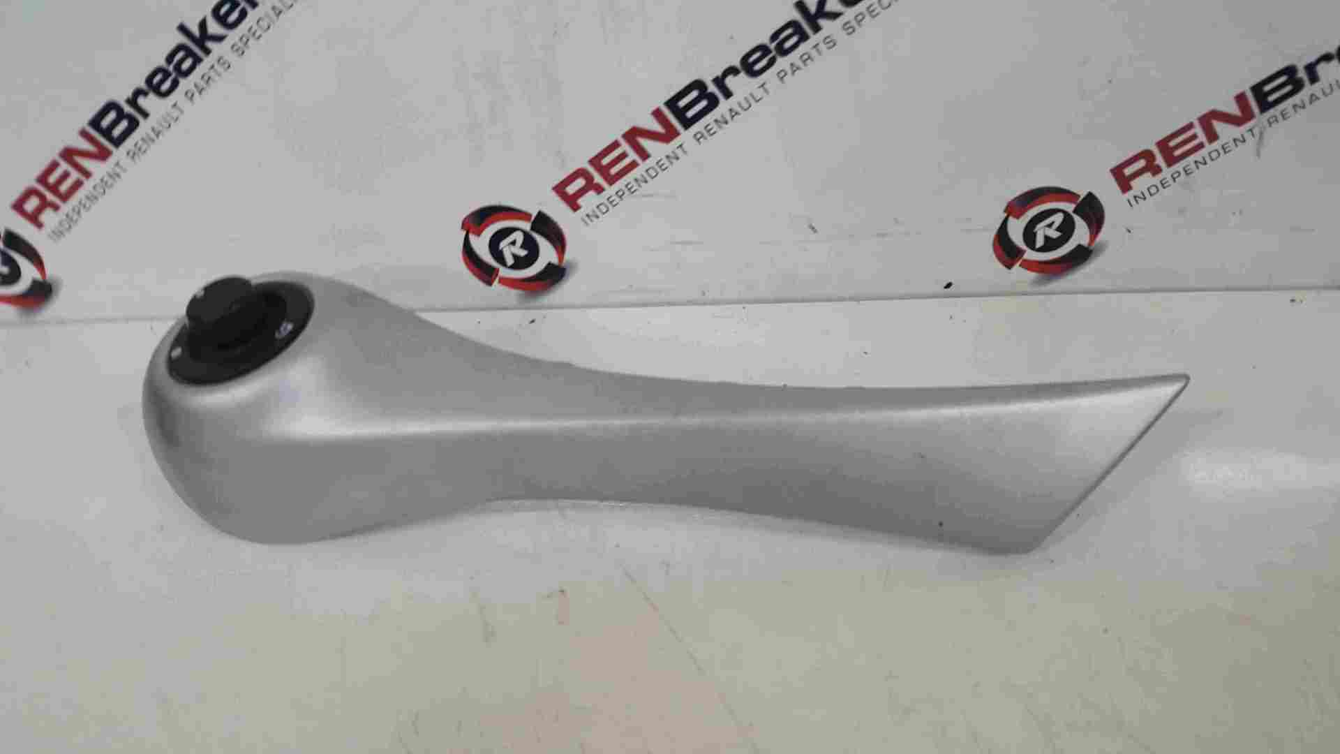 Thumb 4 Renault Megane MK2 2002-2008 Drivers OS Grab Handle Silver Mirror Adjuster Fold