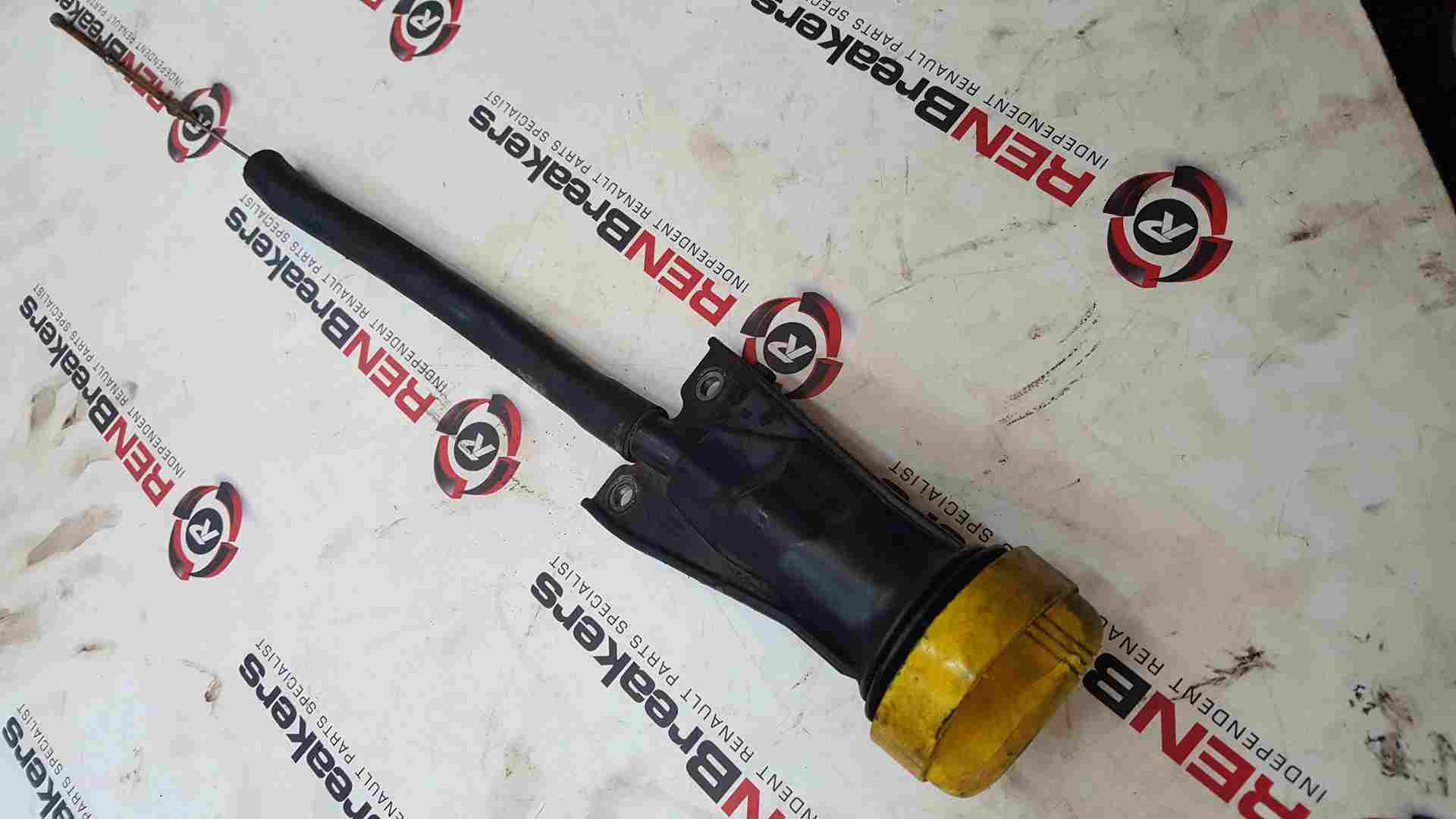 Thumb 4 Renault Megane MK3 2008-2010 1.5 DCI Dip Stick + Housing 8200722806
