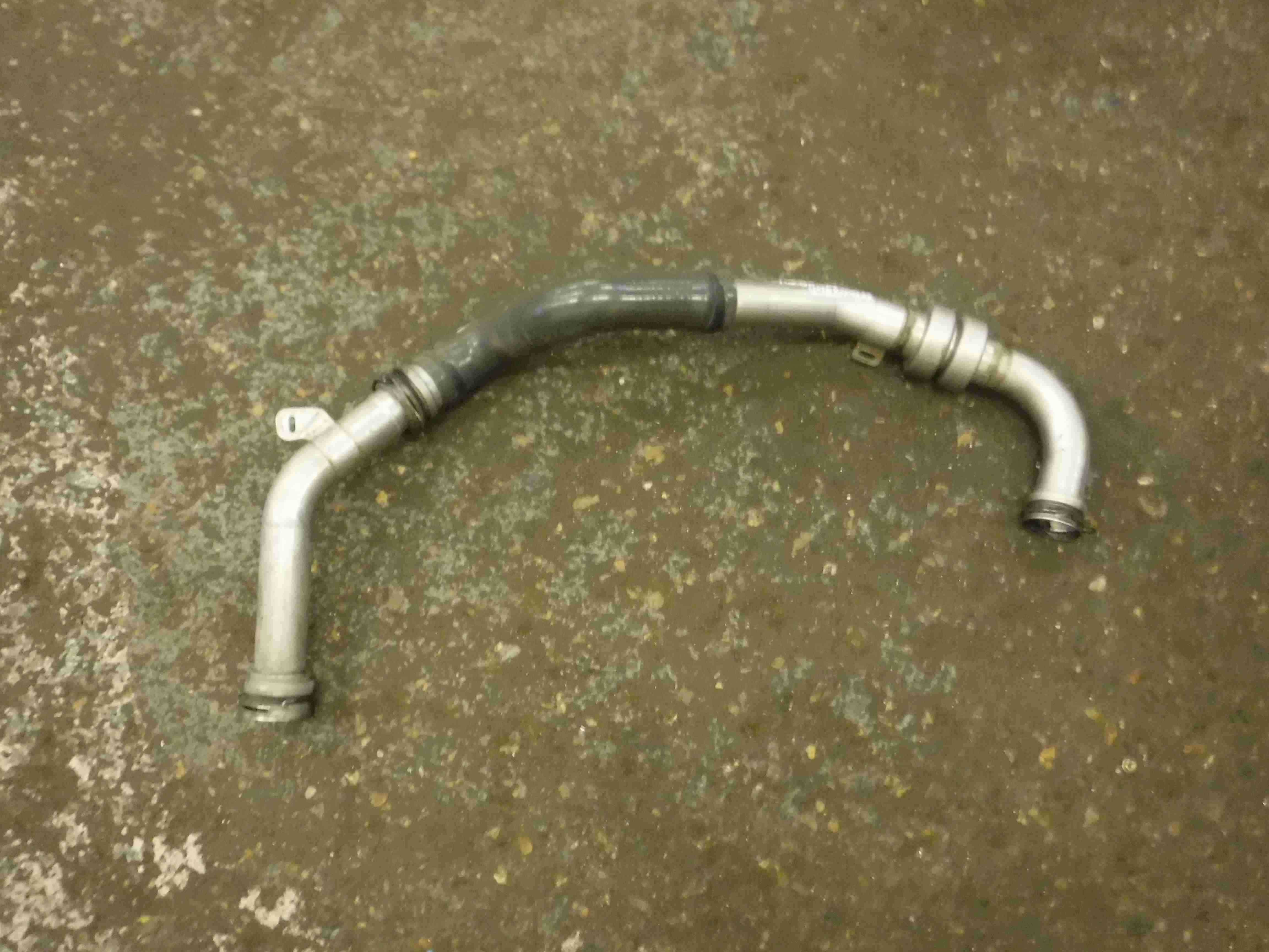 Renault Megane MK3 2008-2014 1.5 dCi Turbo To Intercooler Pipe K9K 832
