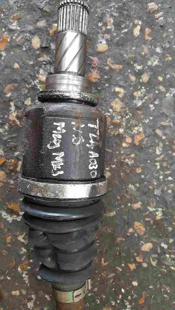 Thumb 3 Renault Megane MK3 2008-2014 1.6 16v Passenger NSF Front Driveshaft