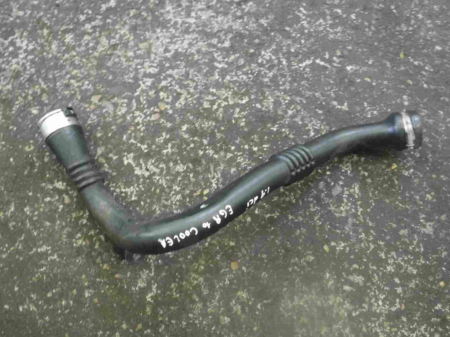 Renault Megane MK3 2008-2014 1.9 dCi EGR To Intercooler Pipe F9Q