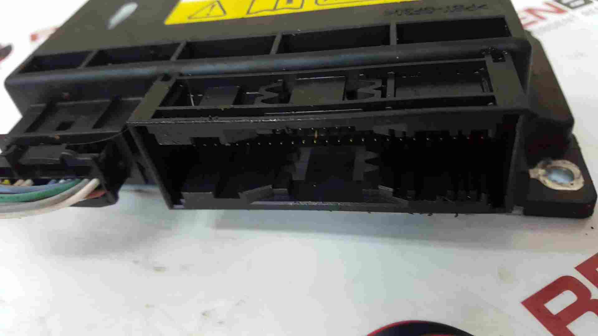 Thumb 3 Renault Megane MK3 2008-2014 Airbag ECU Module Computer 285580053R
