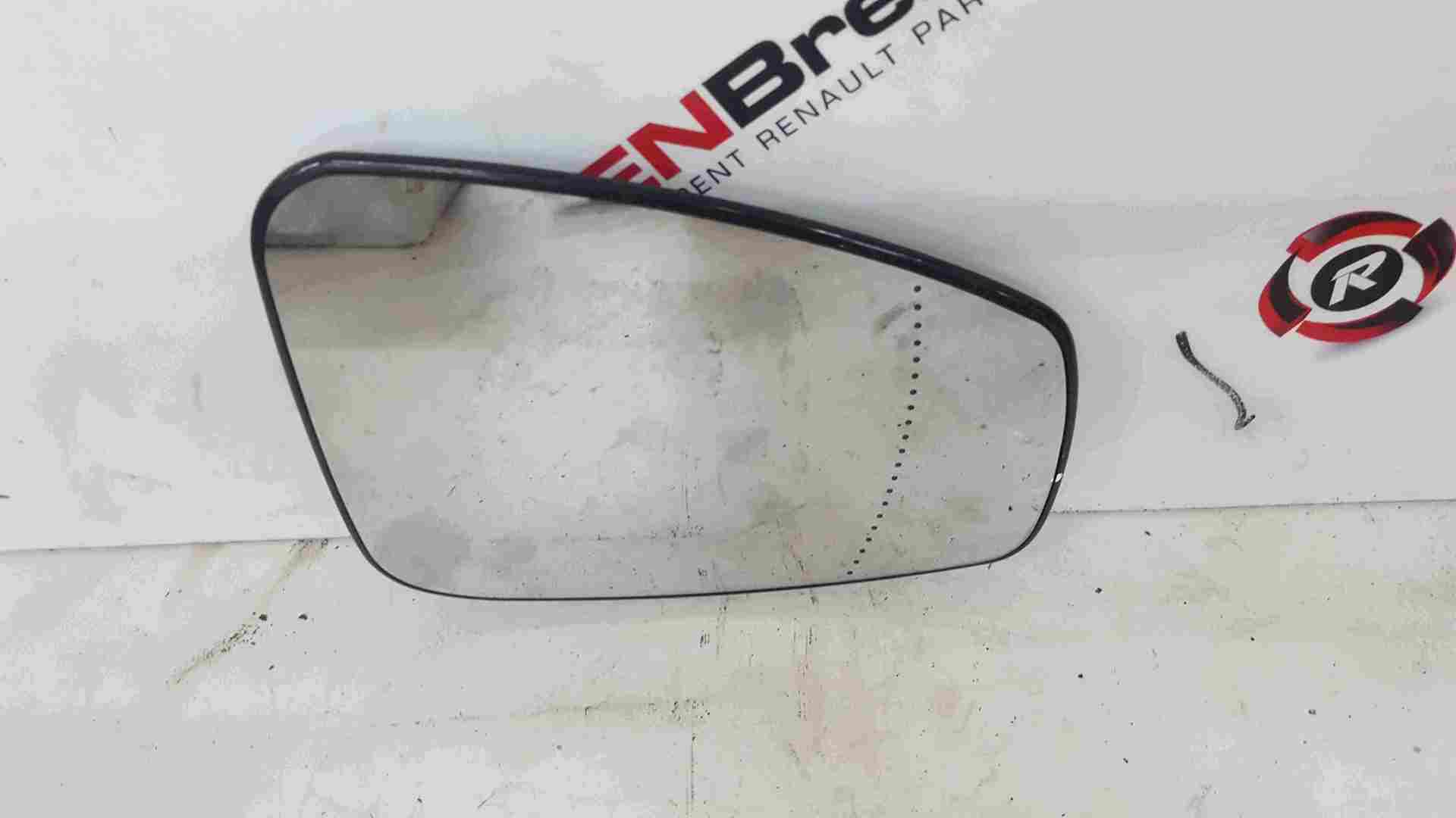 Thumb 3 Renault Megane MK3 2008-2014 Drivers OS Wing Mirror Glass