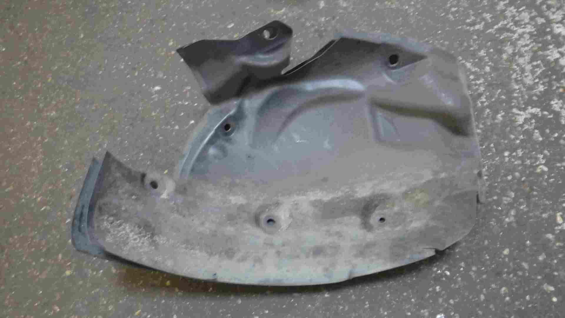 Renault Megane MK3 2008-2014 Drivers OSF Front Arch Liner Dirt Guard Rear Part