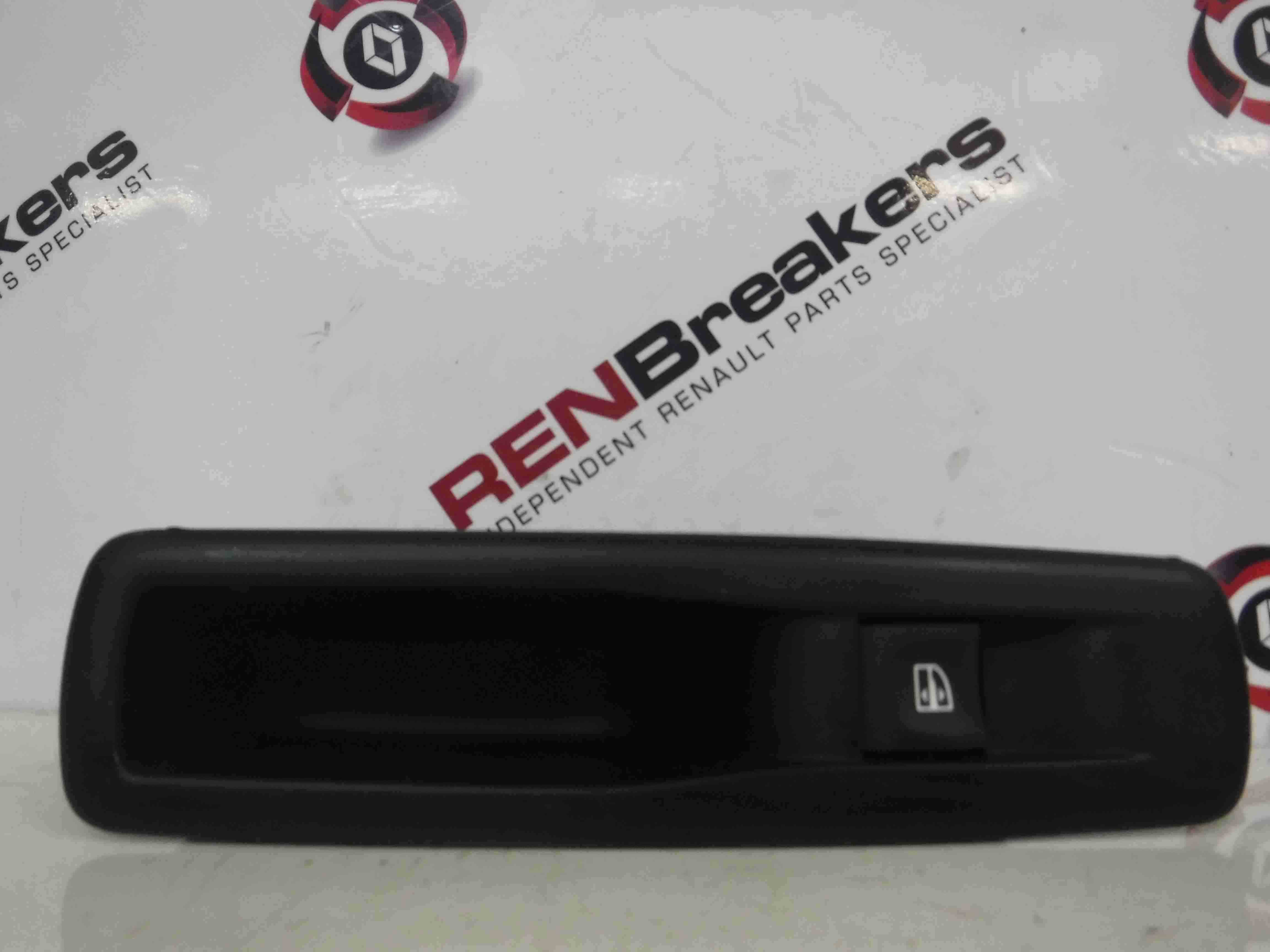 Renault Megane MK3 2008-2014 Drivers OSR Rear Window Switch + Panel 829500004r