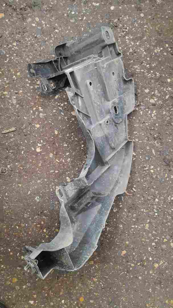 Thumb 2 Renault Megane MK3 2008-2014 Passenger NSF Front Headlight Bracket 622230005R