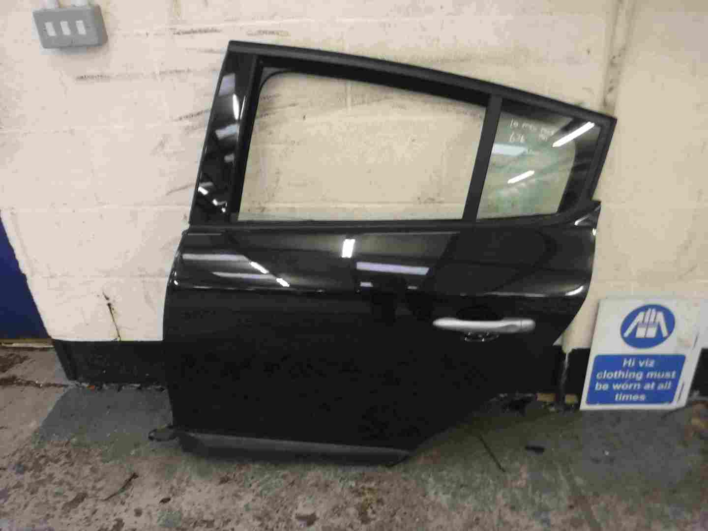Renault Megane MK3 2008-2014 Passenger NSR Rear Door Black 676