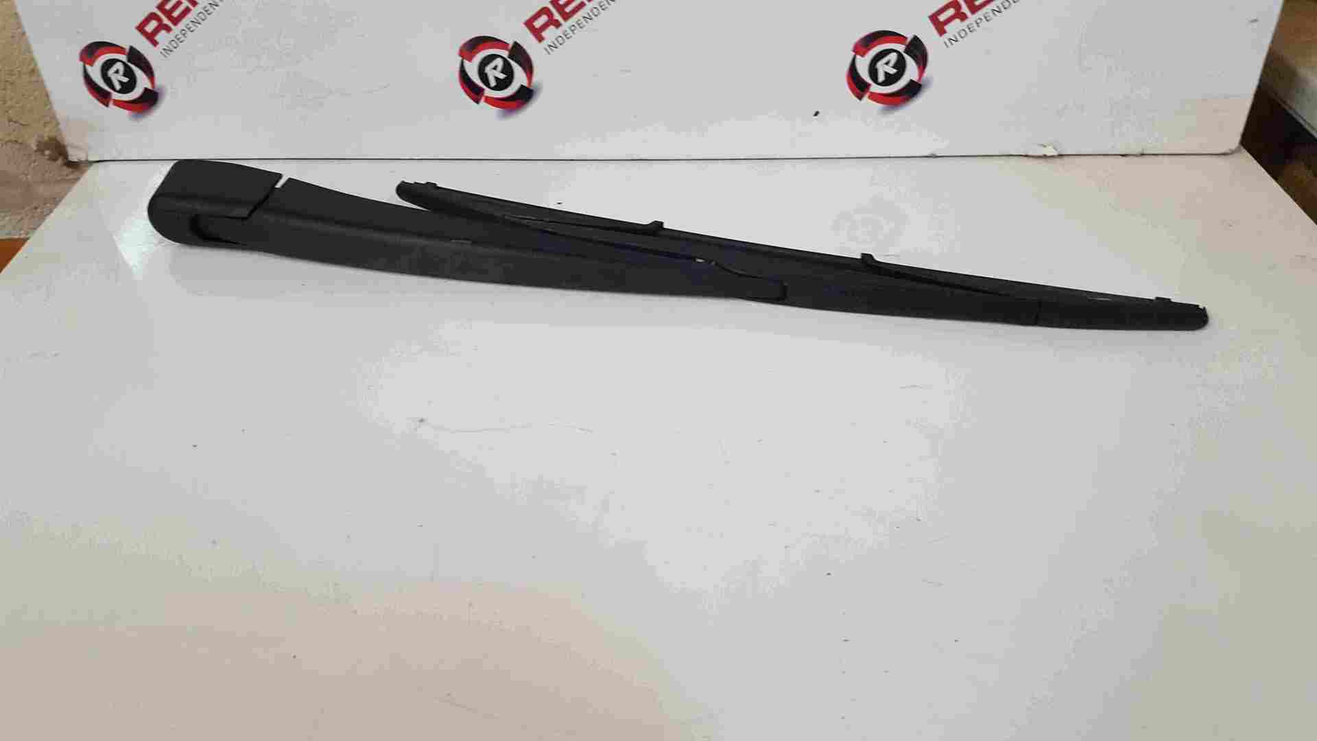 Thumb 3 Renault Megane MK3 2008-2014 Rear Wiper Arm