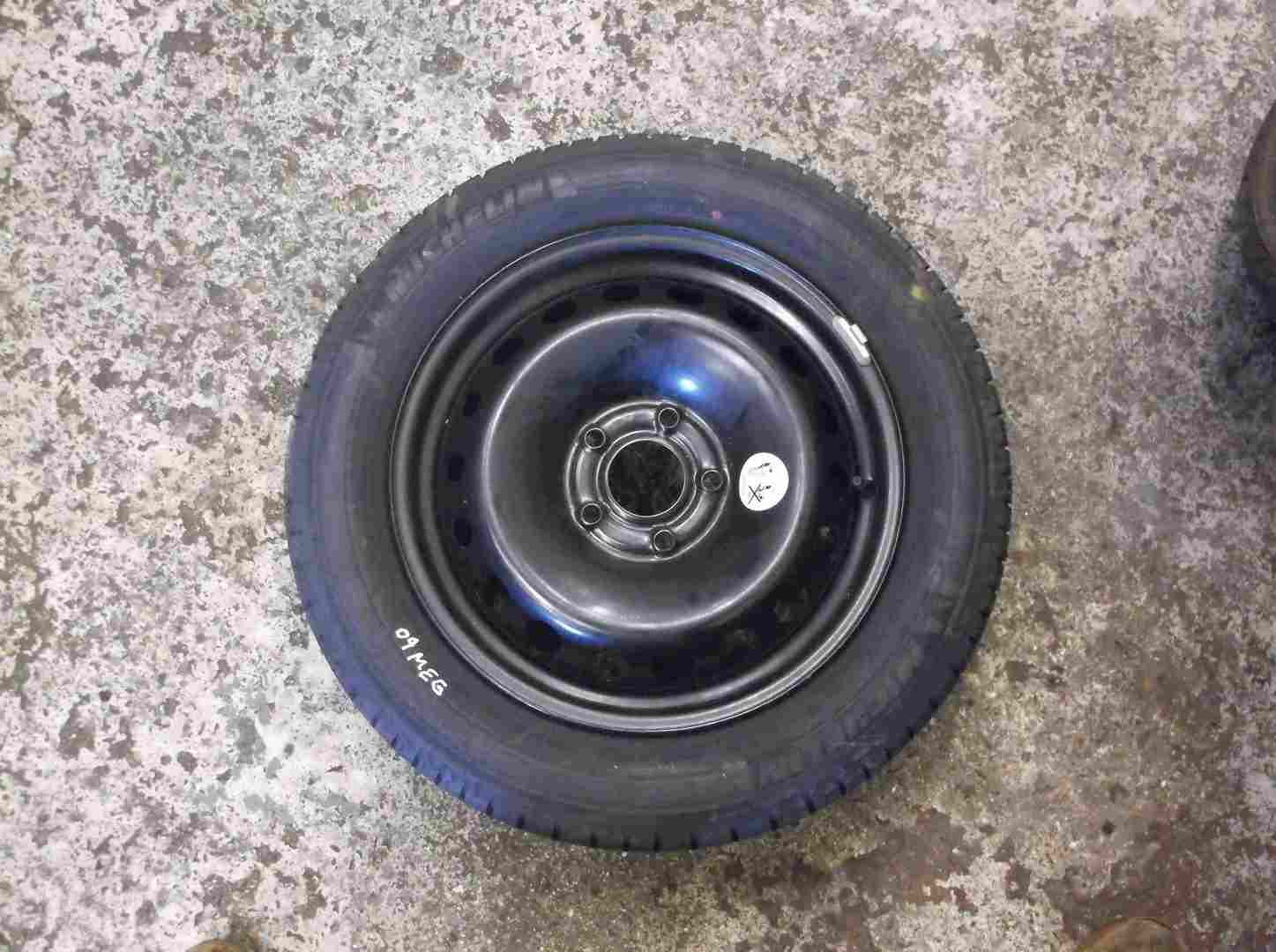 Renault Megane MK3 2008-2014 Steel Wheel  Tyre 205 55 16 7mm Tread 5/5