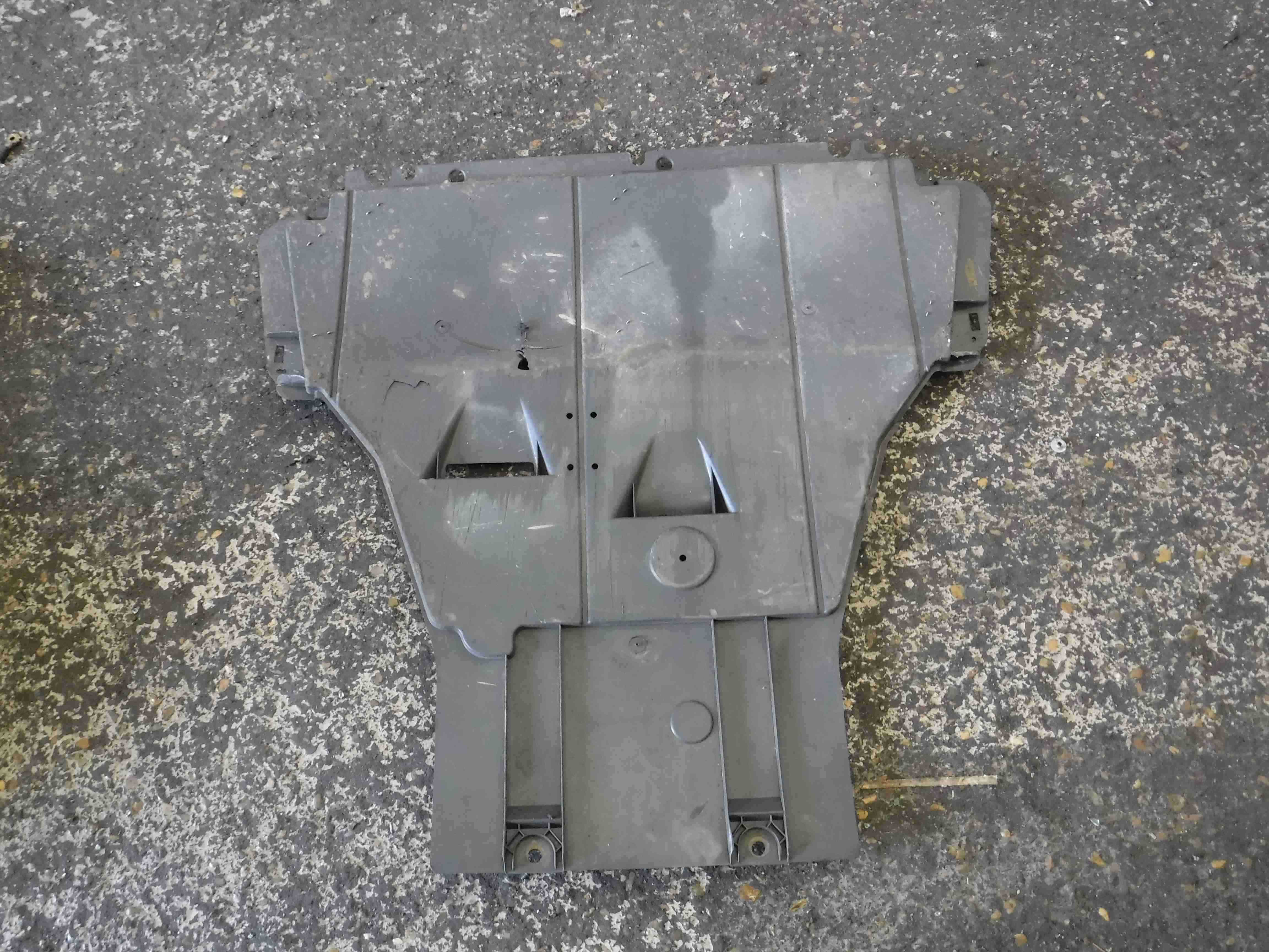 Renault Megane  Scenic MK3 2008-2014 Under Engine Drip Tray Cover 758900006R