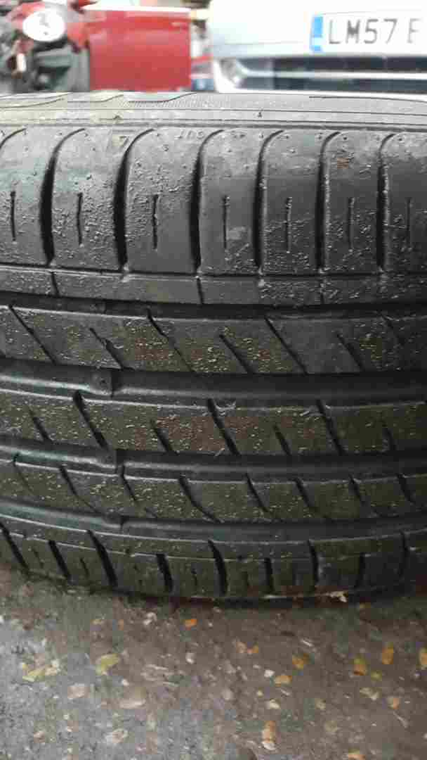 Renault Megane MK3 2008-2016 Bullet Zoll Alloy Wheel + Tyre 205 50 17 6Mm 4/5
