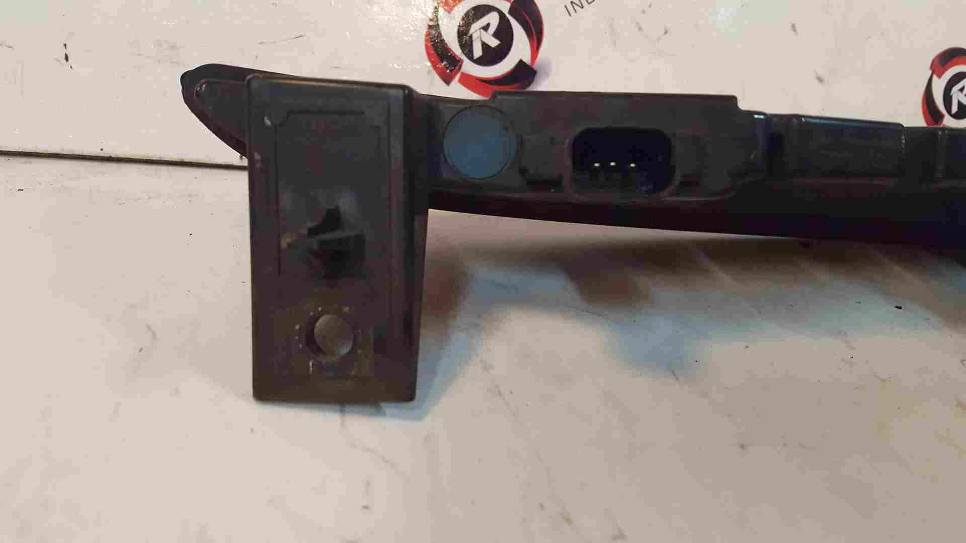 Thumb 2 Renault Megane MK3 2010-2016 Passenger NSF Front DRL 266051882R