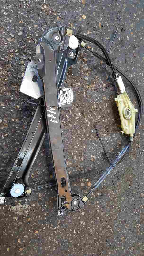 Thumb 6 Renault Megane MK3 Convertible 2008-2014 Passenger NSF Front Window Regulator