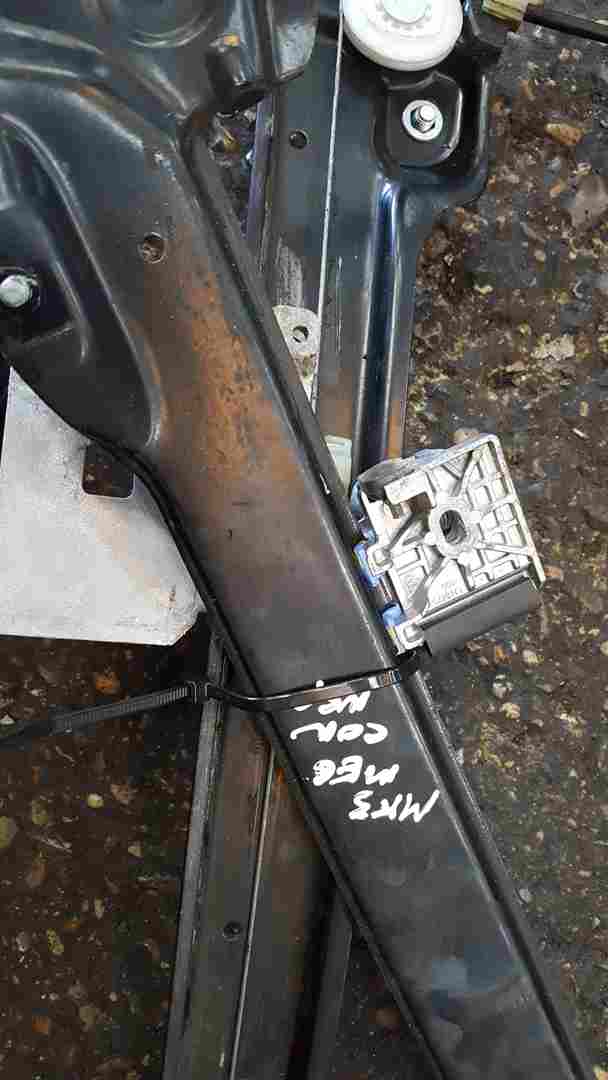 Thumb 4 Renault Megane MK3 Convertible 2008-2014 Passenger NSF Front Window Regulator