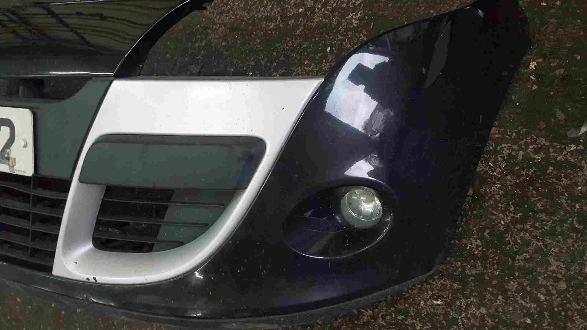 Thumb 5 Renault Megane MK3 Coupe 2008-2012 Front Bumper Black 676 Silver Trim FOG Lights