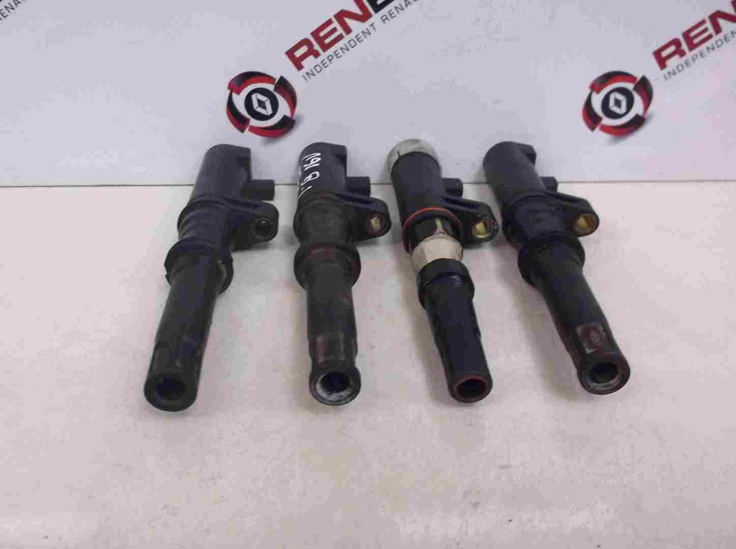 Renault Megane Scenic 1999-2003 1.8 16v Pencil Coil Pack HT Spark Set x4