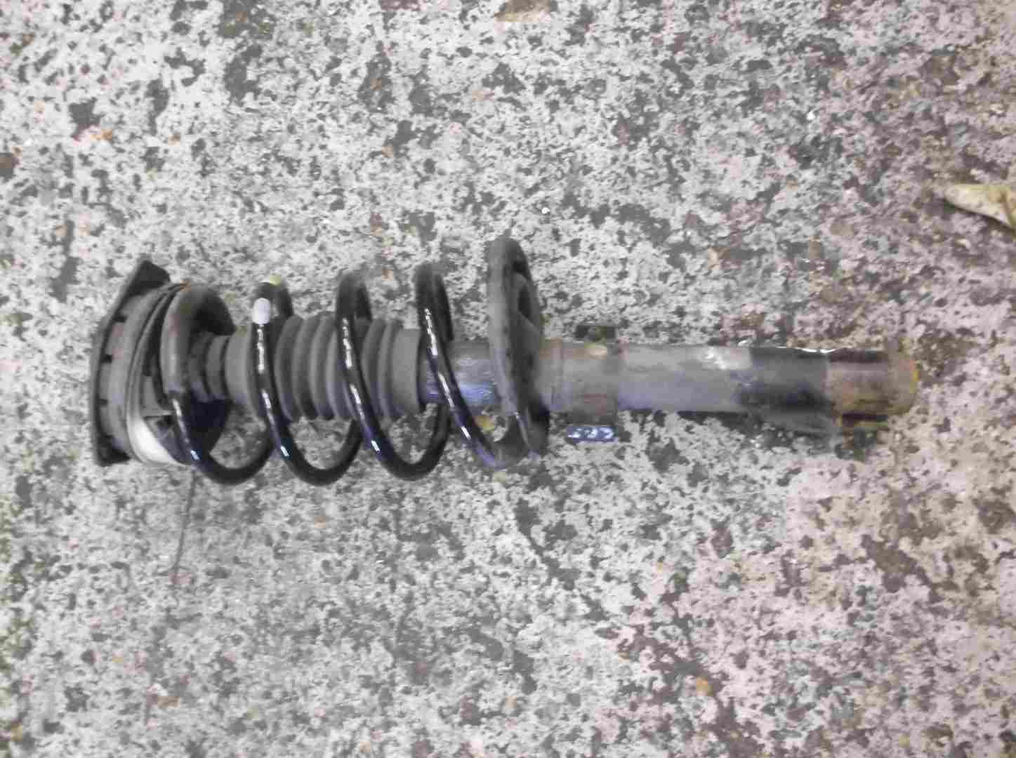Renault Megane Scenic 2003-2009 1.4 16v Passenger NSF Front Spring Strut Shock