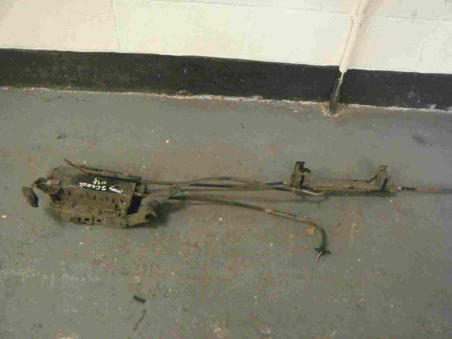 Renault Megane Scenic 2003-2009 Electric Handbrake + Motor + Cables Complete