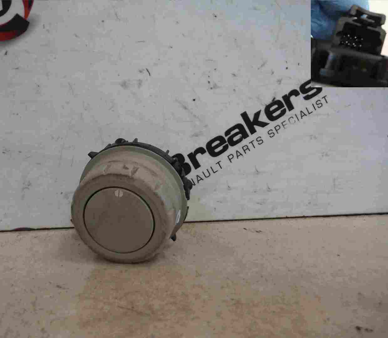 Renault Megane Scenic 2003-2009 Electric Sunroof Switch Button 