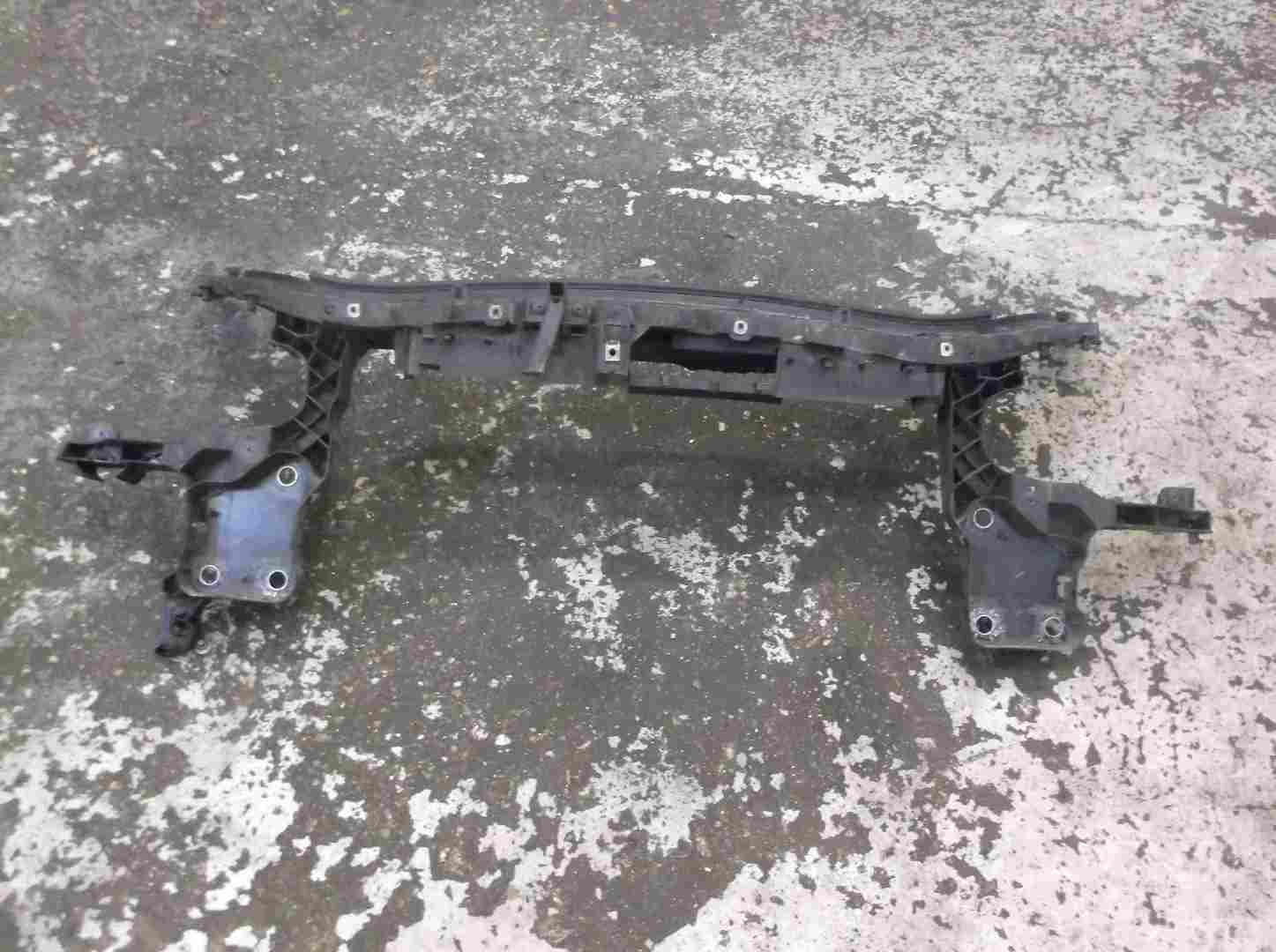 Renault Megane Scenic 2003-2009 Front Bumper Support Slam Panel