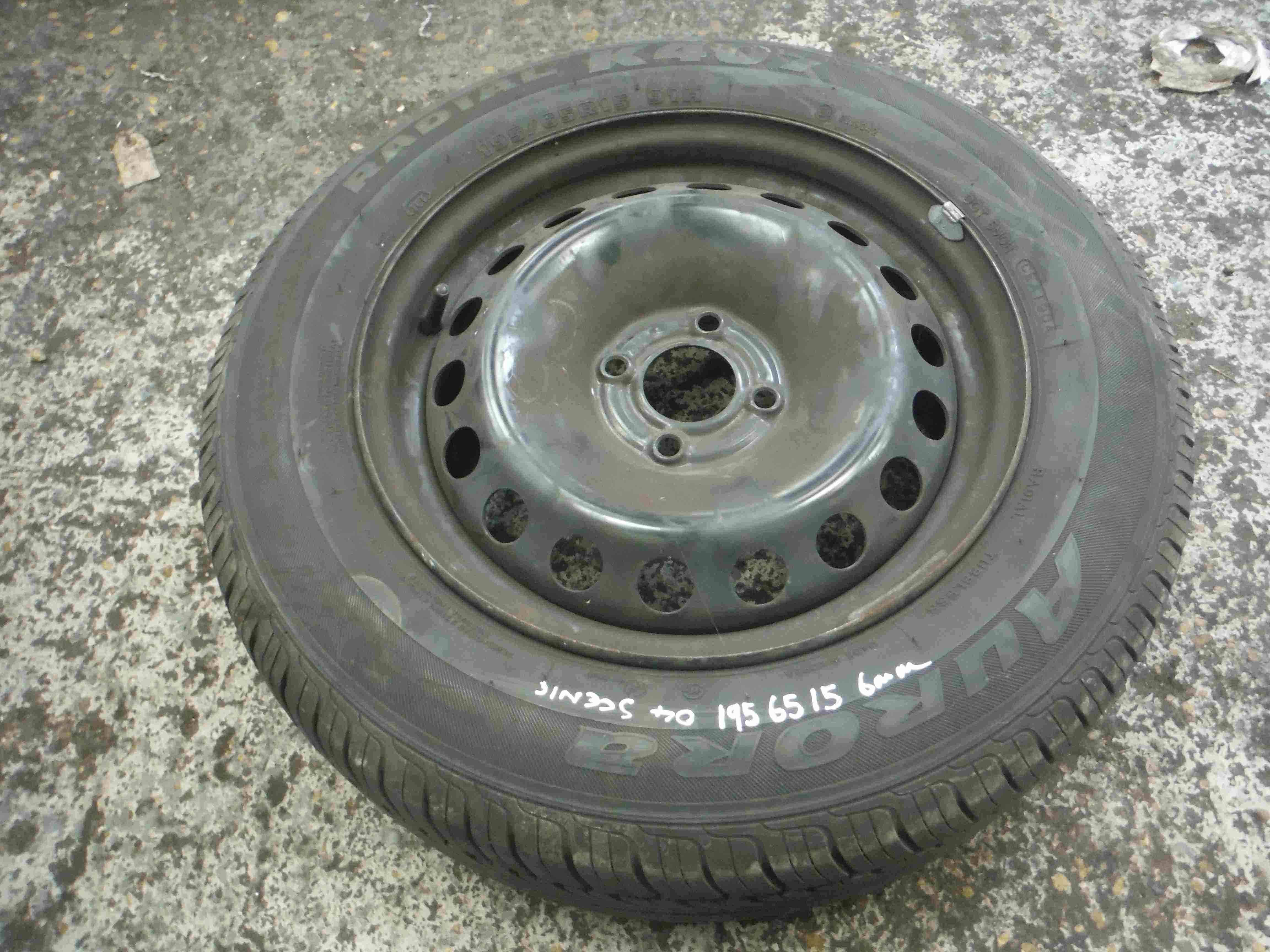 Renault Megane Scenic 2003-2009 Steel Wheel Rim  Tyre 195 65 15 6mm Tread 35