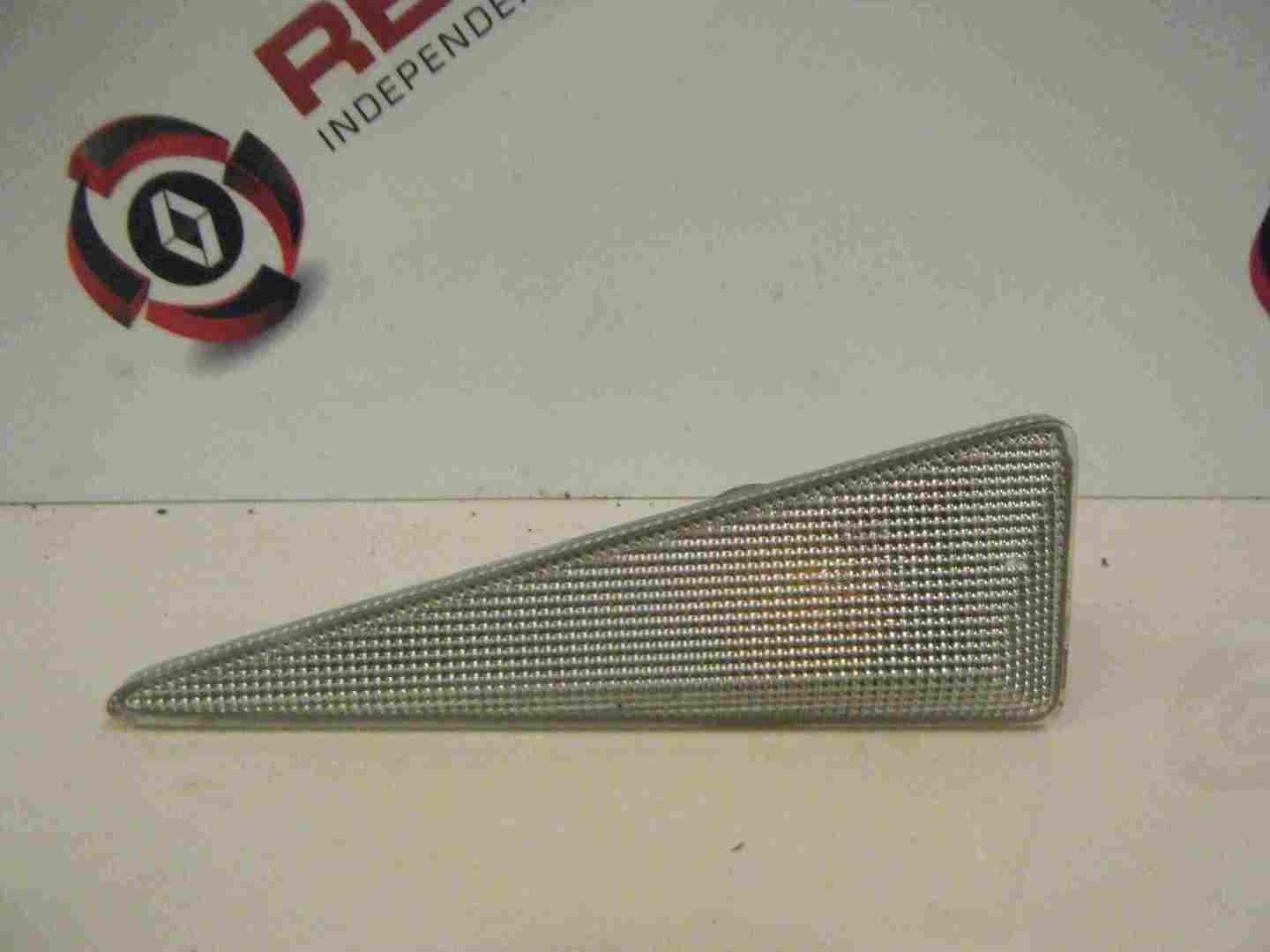 Renault Megane   Scenic 2003-2009 Wing Indicator Side Repeater Passenger NSF