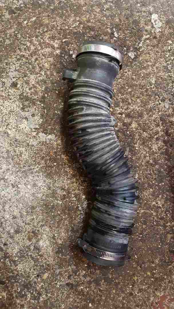 Thumb 3 Renault Megane Scenic MK3 2009-2016 1.9 DCI Air Intake Pipe Hose F9Q 872