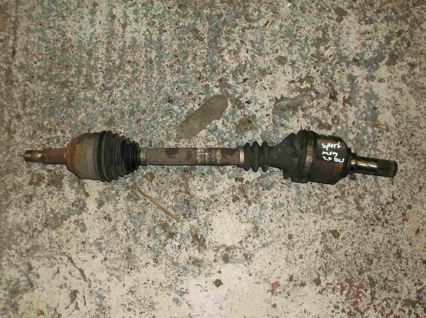 Renault Megane Sport 2002-2008 GT 175 2.0 dCi Passenger NS Driveshaft