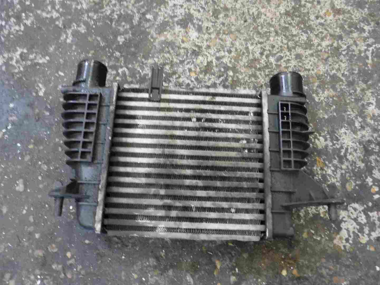Renault Modus 2004-2008 1.5 dCi Turbo Intercooler K9K 750 000000