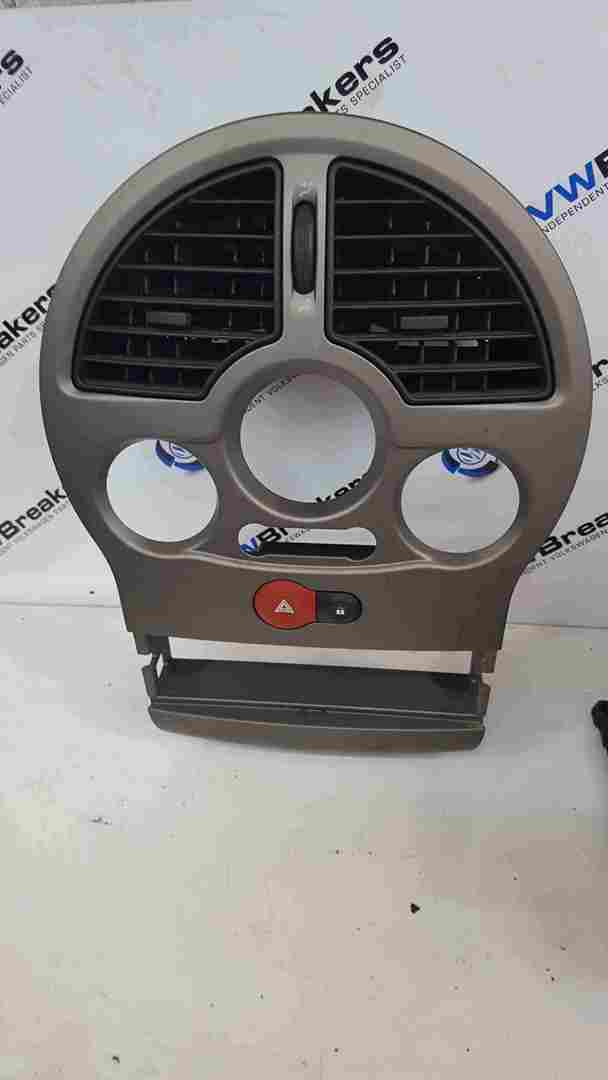 Thumb 2 Renault Modus 2004-2008 Centre Heater Vent Surround Beige Gold Trim 8200327060